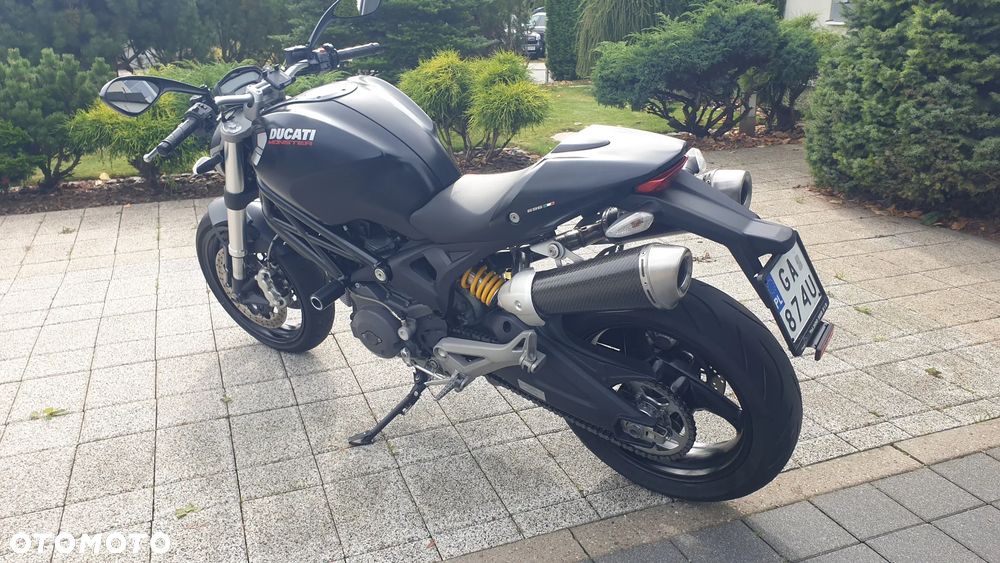 Ducati Monster - 5