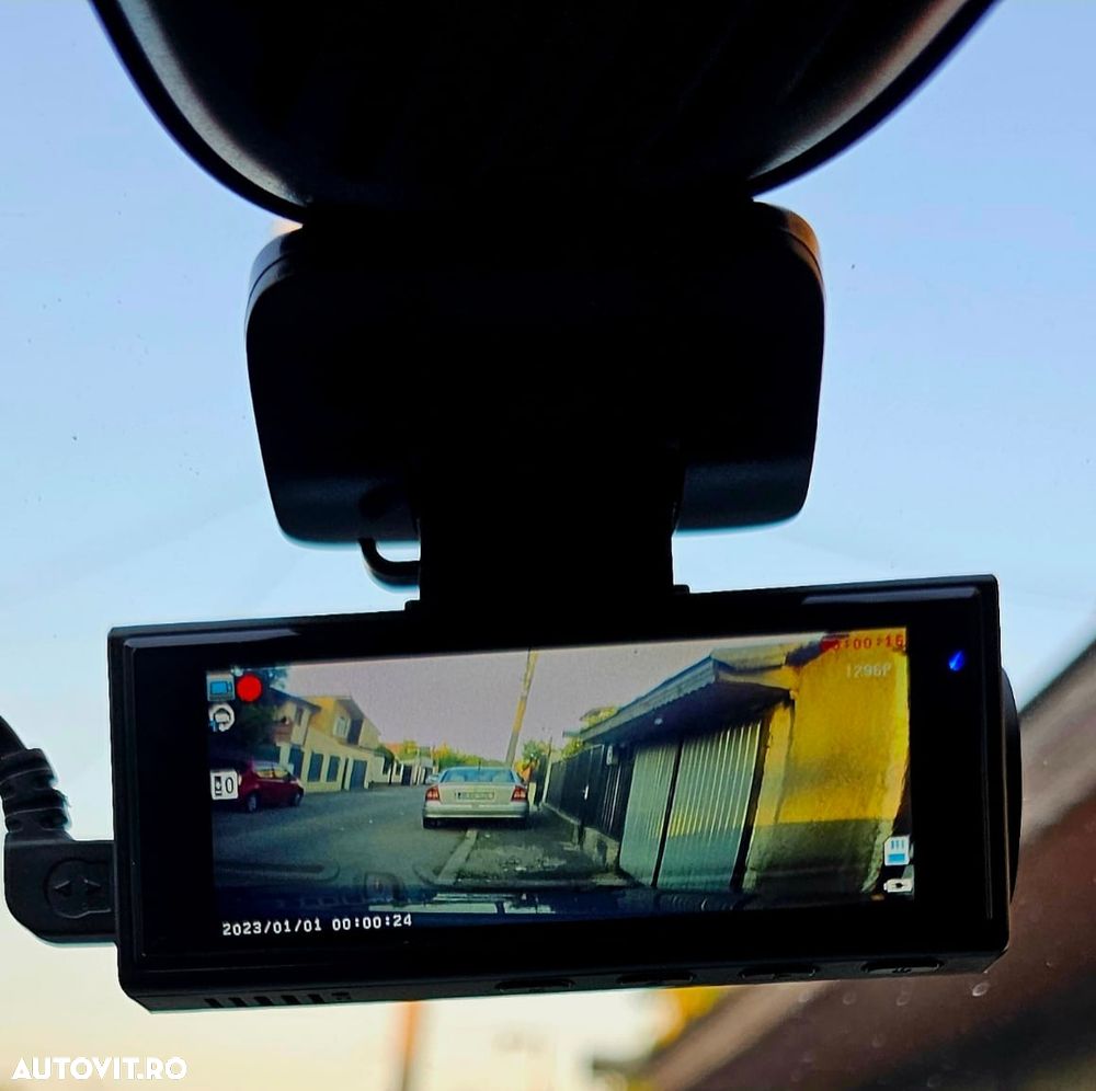 Volvo V40 D4 Kinetic - 19