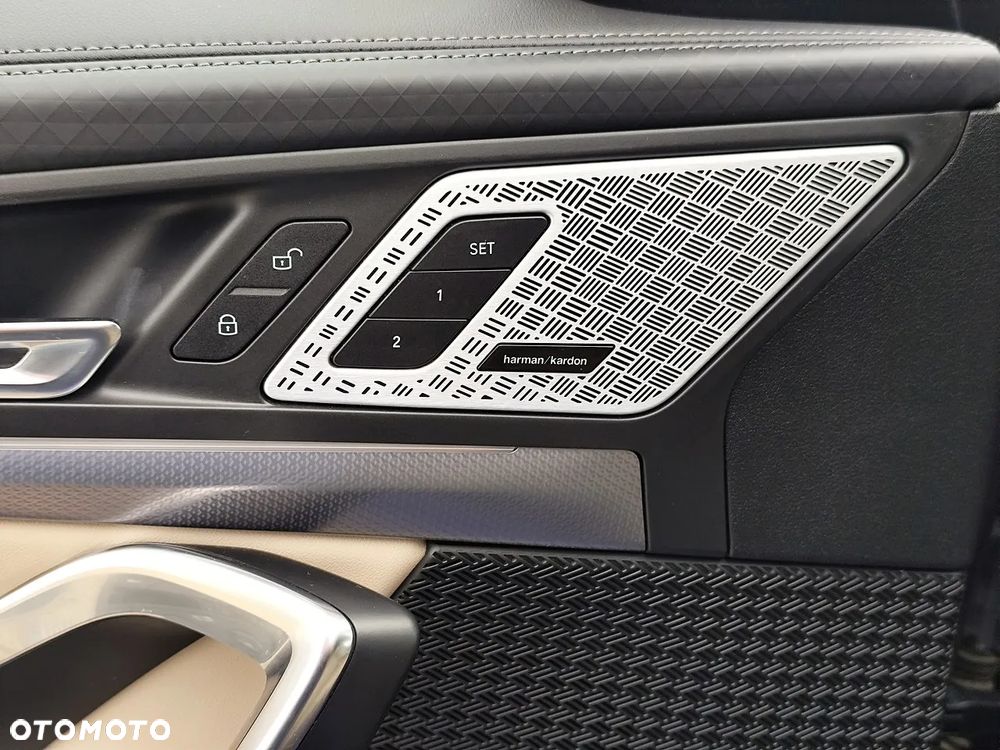 BMW iX2 xDrive30 66.5kWh M Sport Edition - 17
