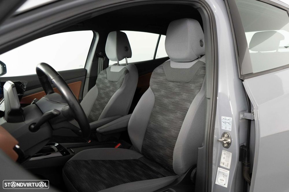 VW ID.5 77 kWh Pro - 9