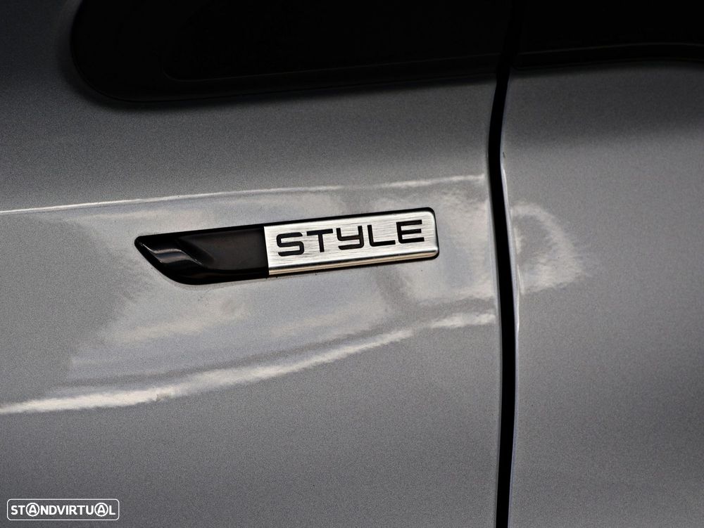 Peugeot 208 1.6 BlueHDi Style - 13