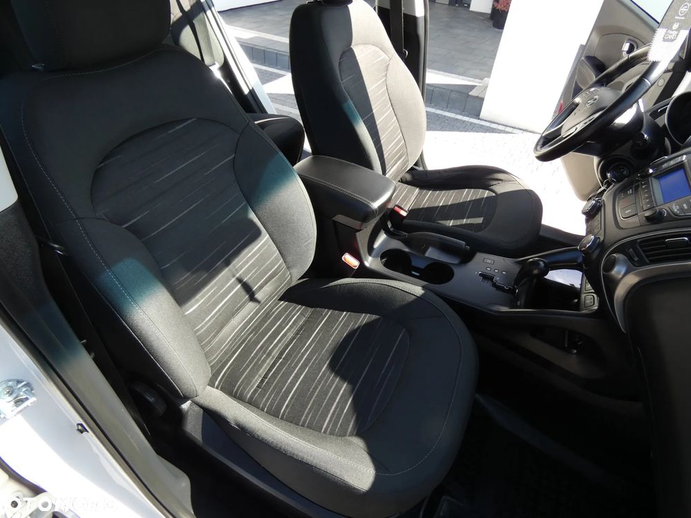 Hyundai ix35 2.0 2WD Automatik Trend - 26