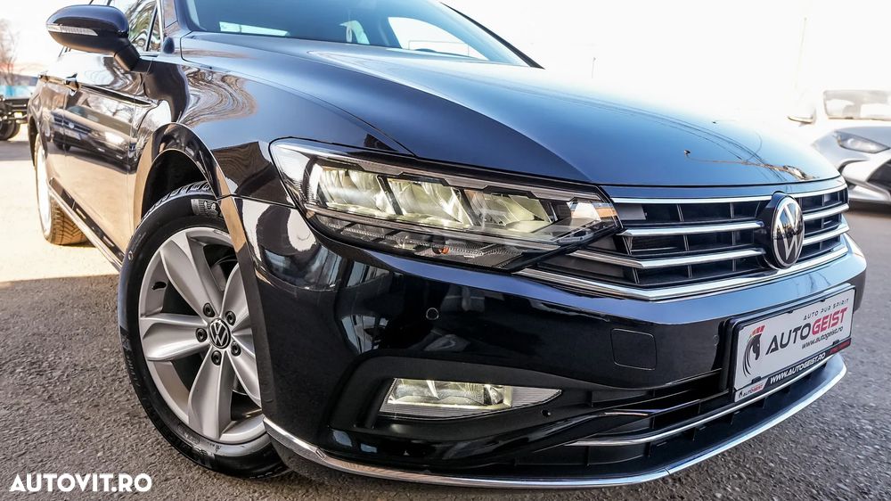 Volkswagen Passat 2.0 TDI DSG Highline - 32