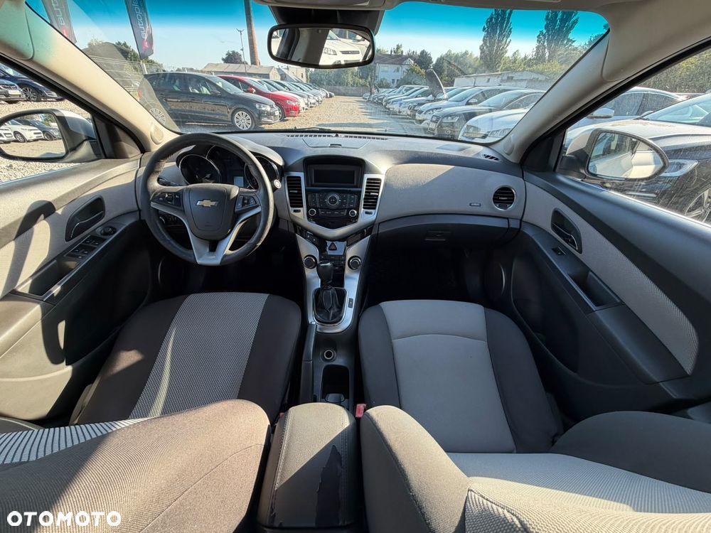 Chevrolet Cruze - 6