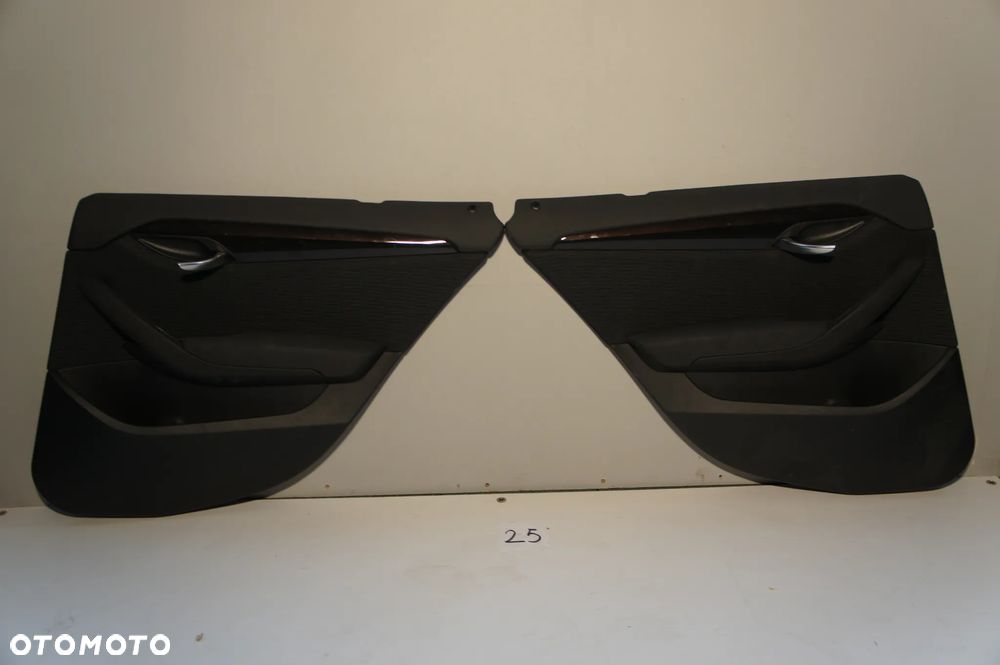 NR 25 Boczki drzwi do BMW X1 E84 - 2