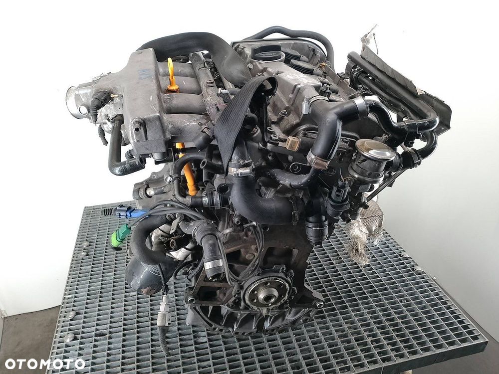 SILNIK AUDI A4 B6 AVJ 1.8 20V - 4
