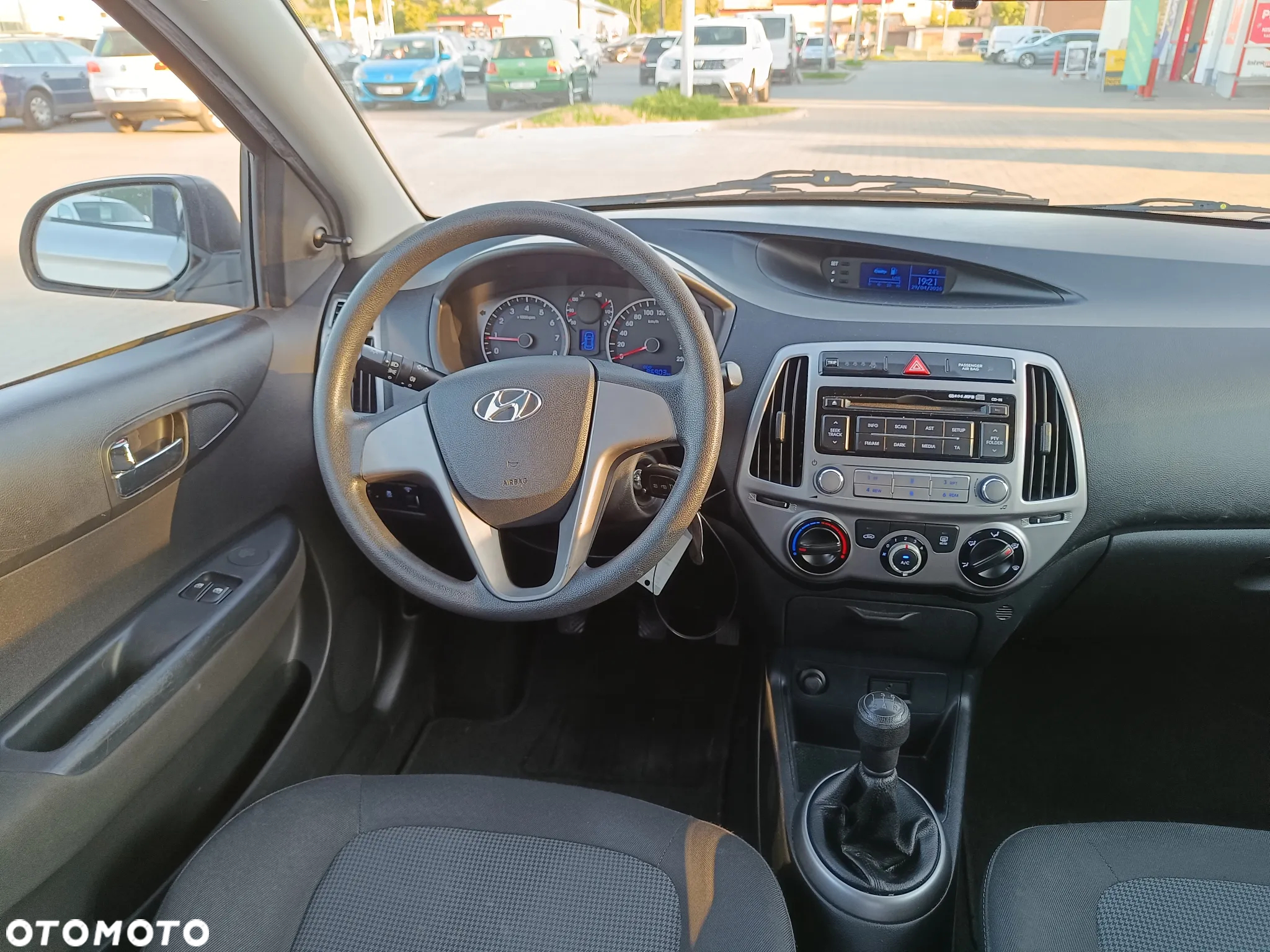 Hyundai i20 1.25 Comfort - 11