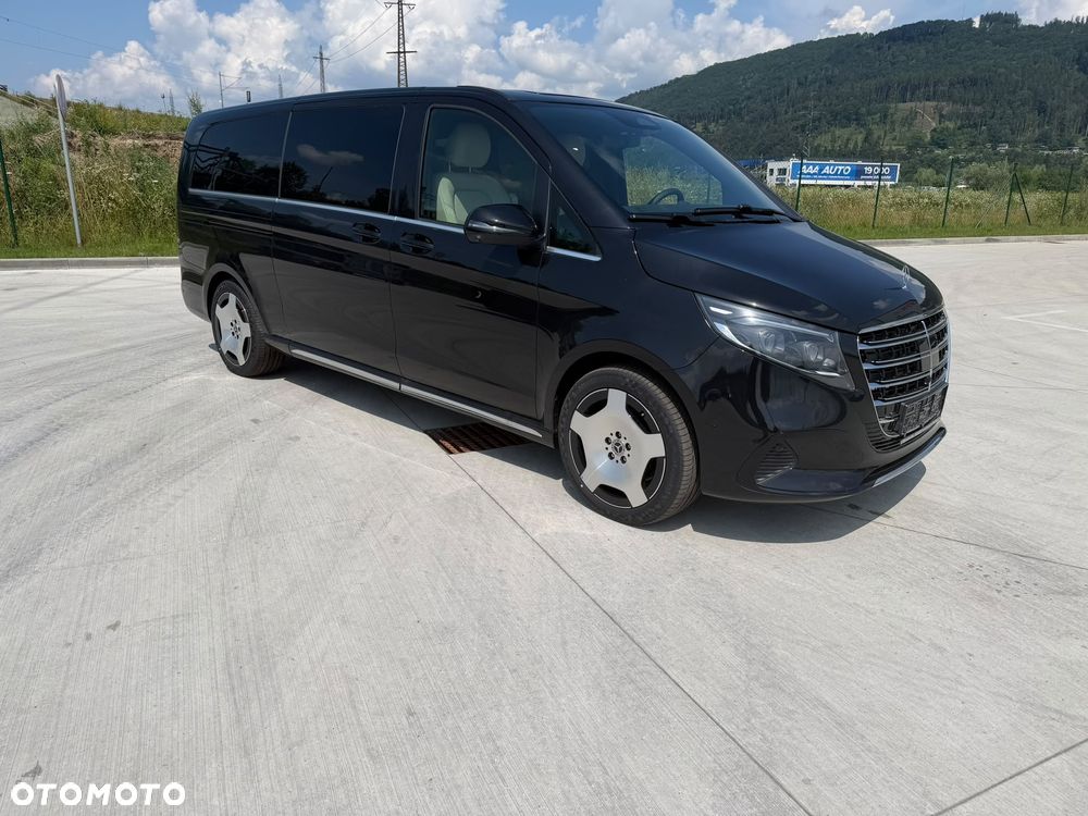 Mercedes-Benz Klasa V 300 d 4-Matic Exclusive 9G-Tronic (d³ugi) - 2