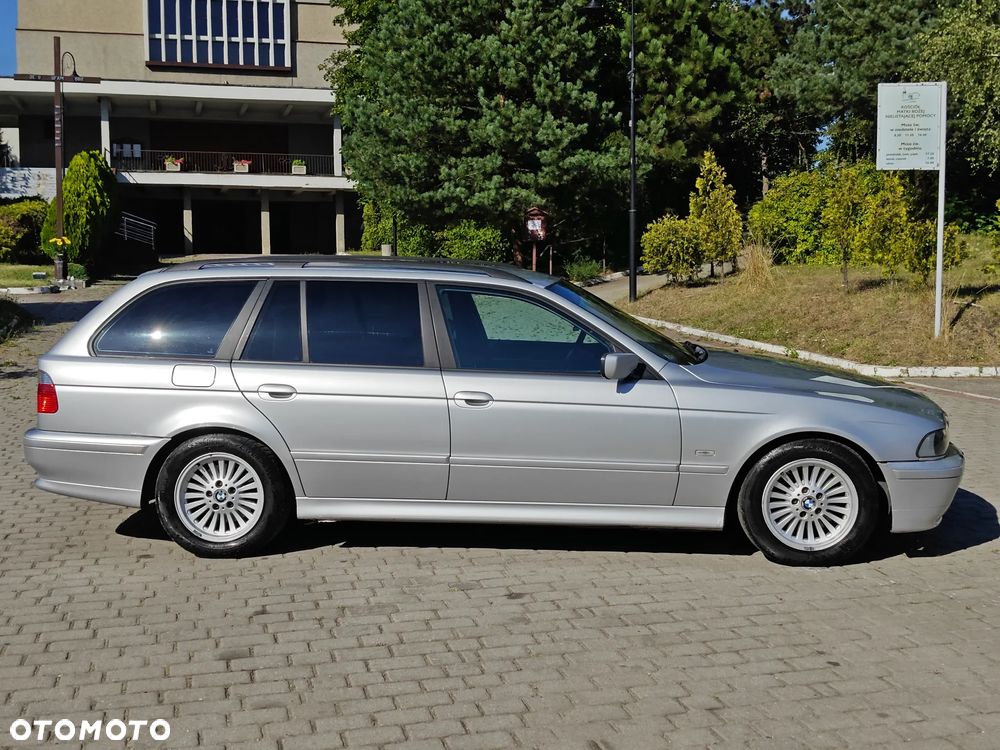 BMW Seria 5 - 10