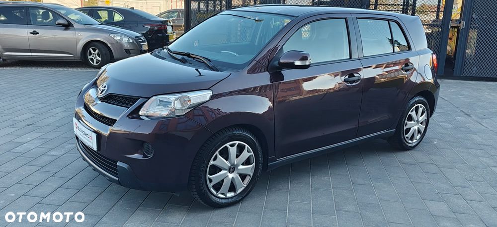 Toyota Urban Cruiser 1.4 D-4D 4x2 Town - 2