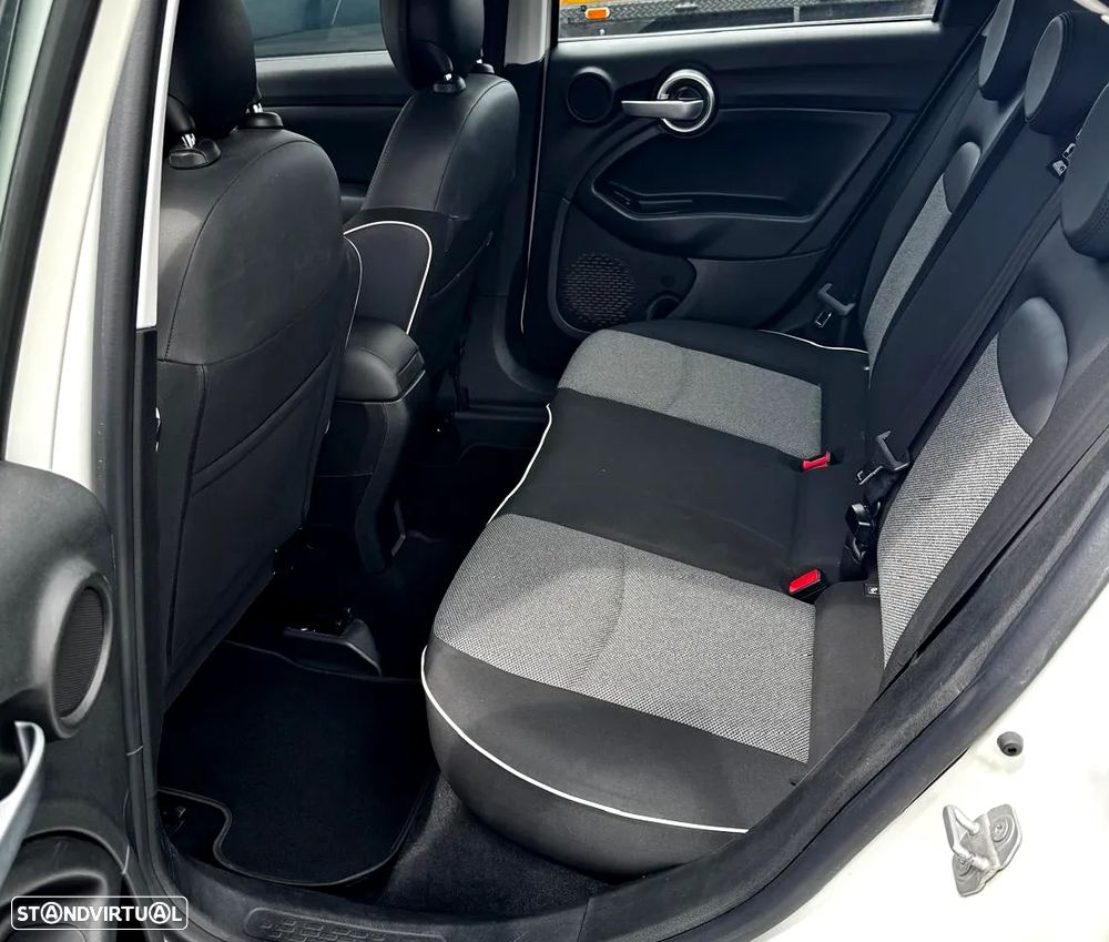 Fiat 500X 1.3 MJ Lounge S&S - 15