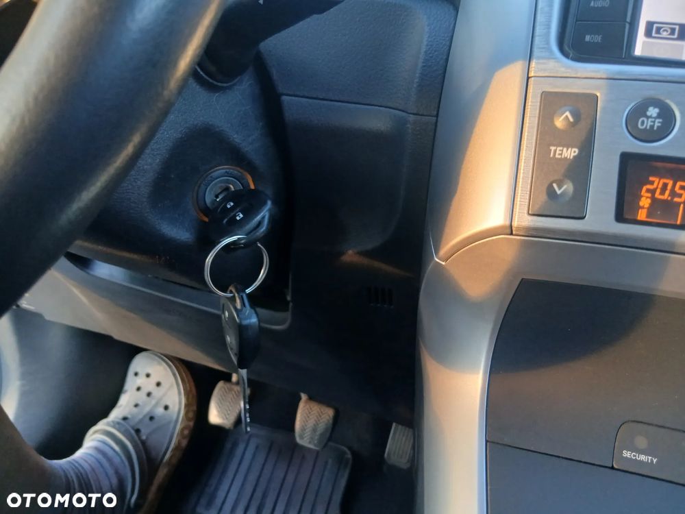 Toyota Verso 1.8 Sol plus NAVI - 24