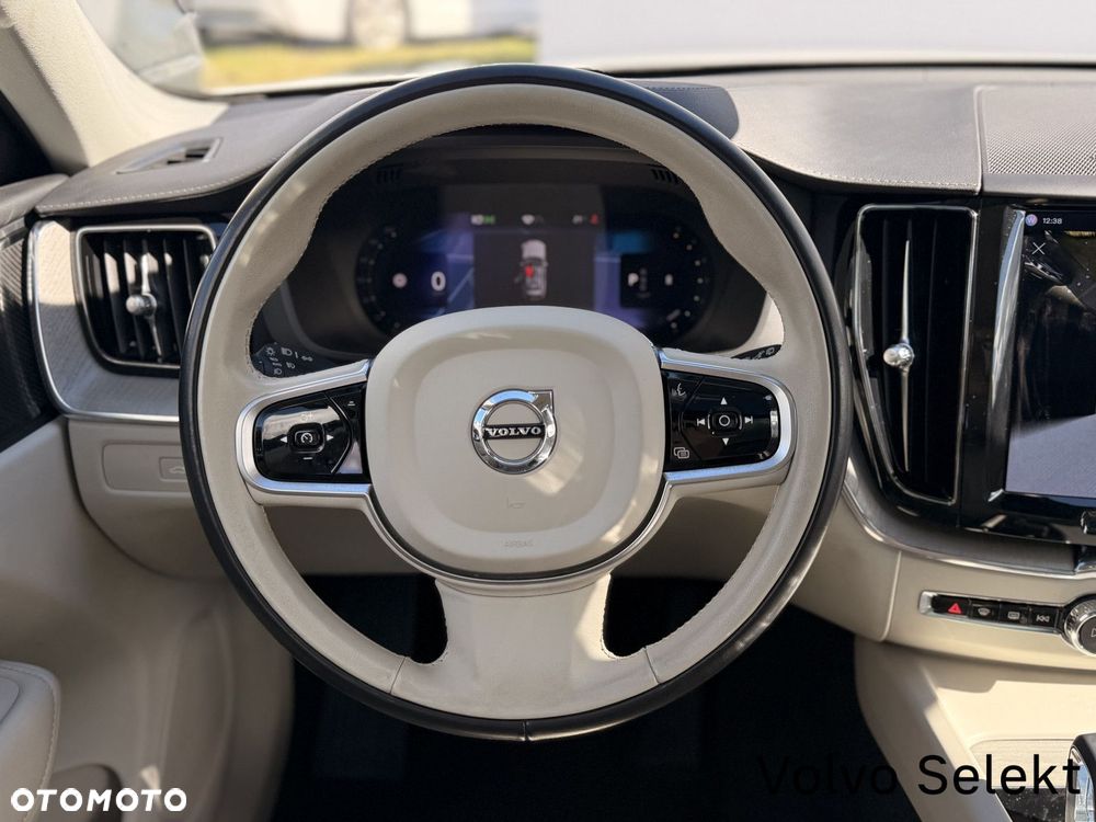 Volvo XC 60 - 14