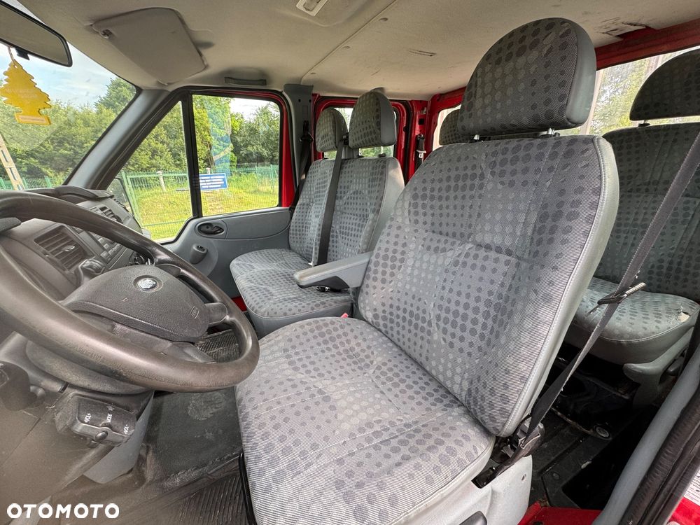 Ford Transit - 13