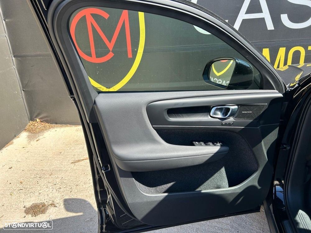 Volvo XC 40 1.5 T4 PHEV Plus Dark - 9