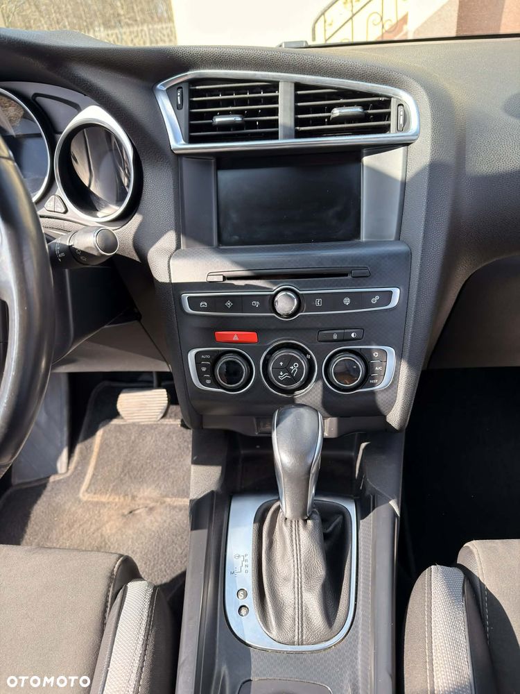 Citroën DS4 Cross 2.0 BlueHDi Be Chic S&S EAT6 - 11