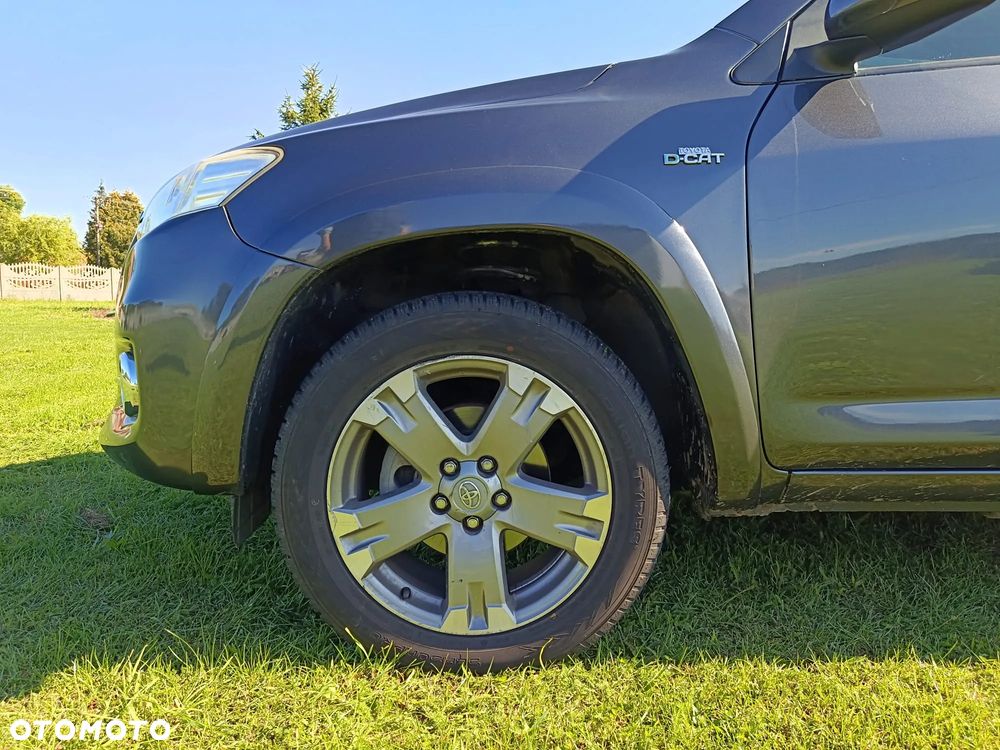 Toyota RAV4 2.2 D-CAT 2010 - 2