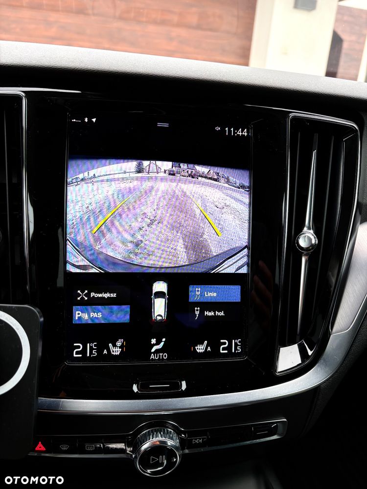 Volvo V60 B4 B Momentum Pro - 23