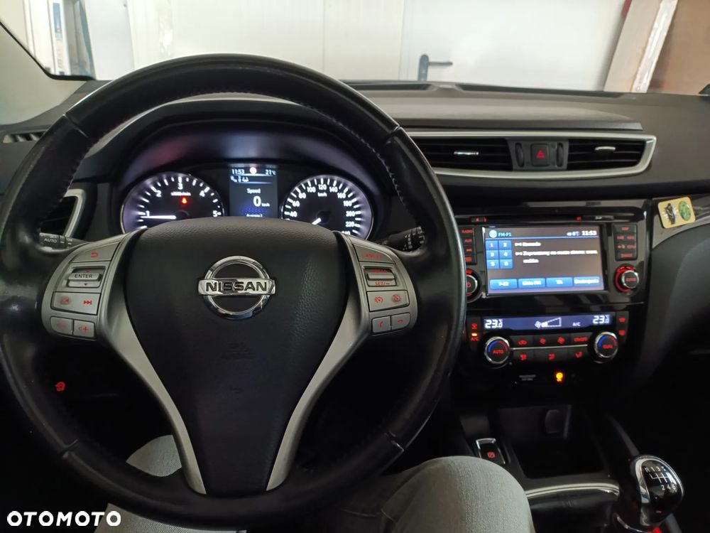 Nissan Qashqai 1.5 dCi N-Tec - 12