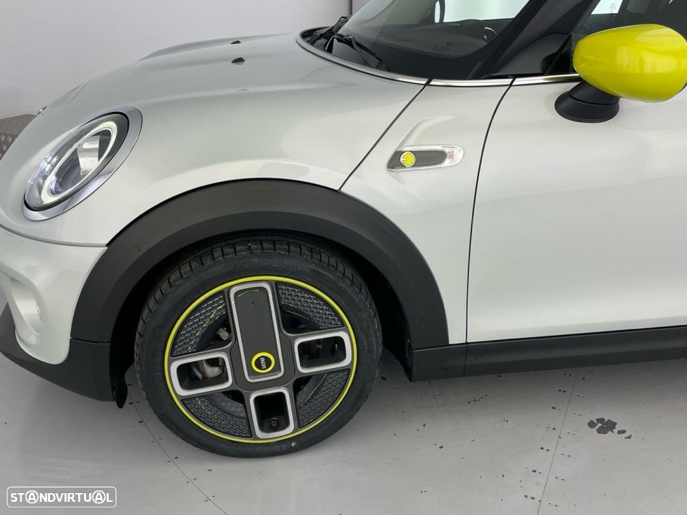 MINI 3 Portas Cooper SE - 19