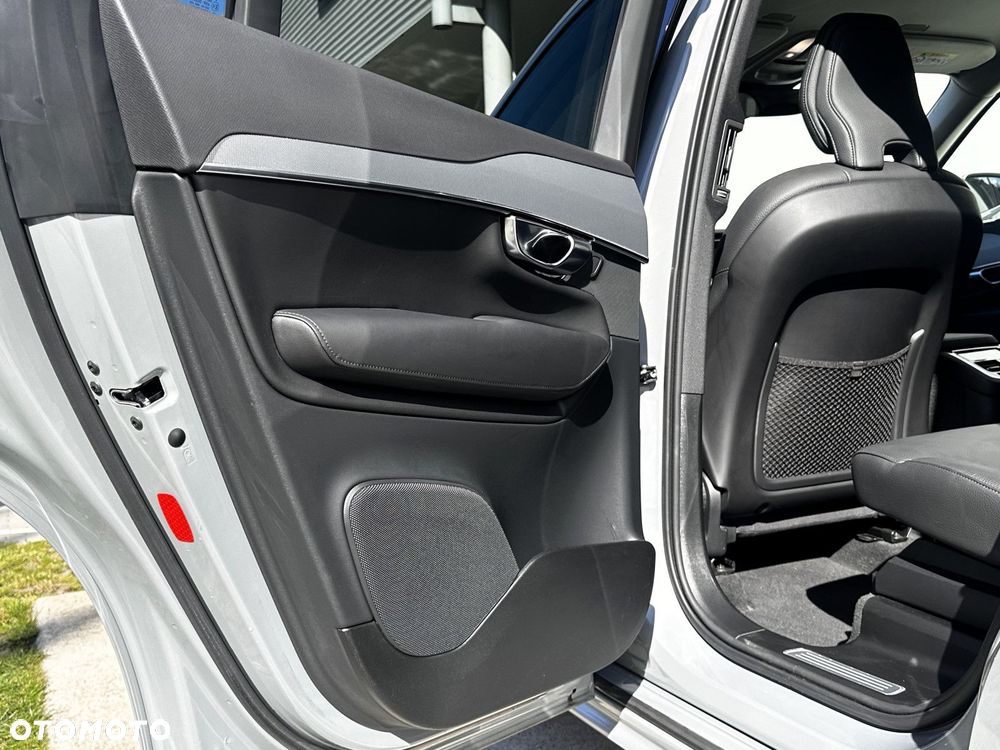 Volvo XC 90 - 12