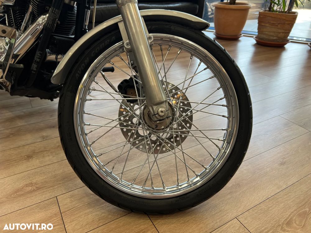 Harley-Davidson Dyna Wide Glide - 10