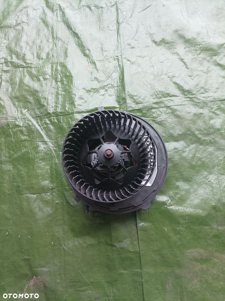 Skoda Octavia III rezystor dmuchawa nawiewu 5Q0907521E - 1