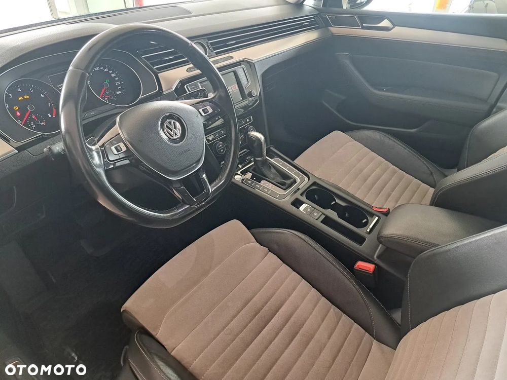 Volkswagen Passat 1.8 TSI BMT Highline DSG - 8