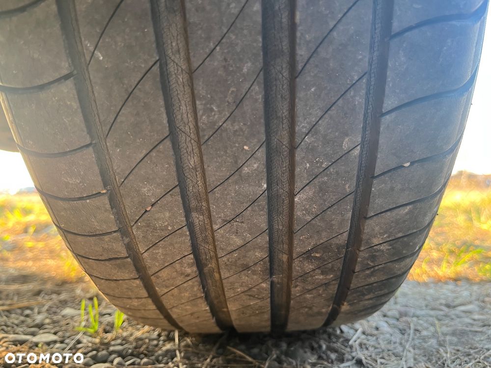 Peugeot 2008 PureTech 130 EAT8 Allure Pack - 35