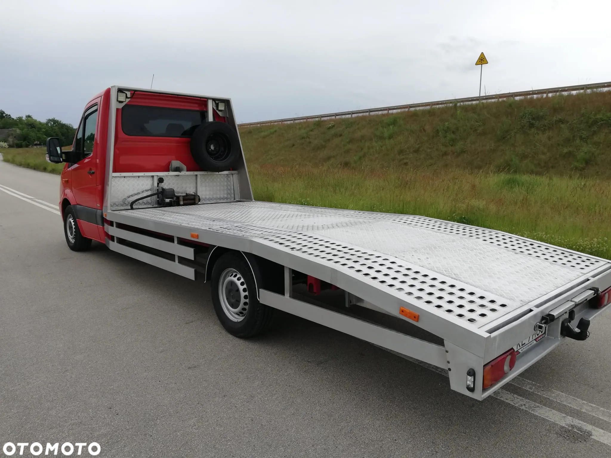 Mercedes-Benz Sprinter - 7