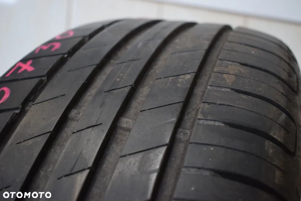 R17 225/50 Goodyear Efficient GRIP Performance Pojedyncza - 3