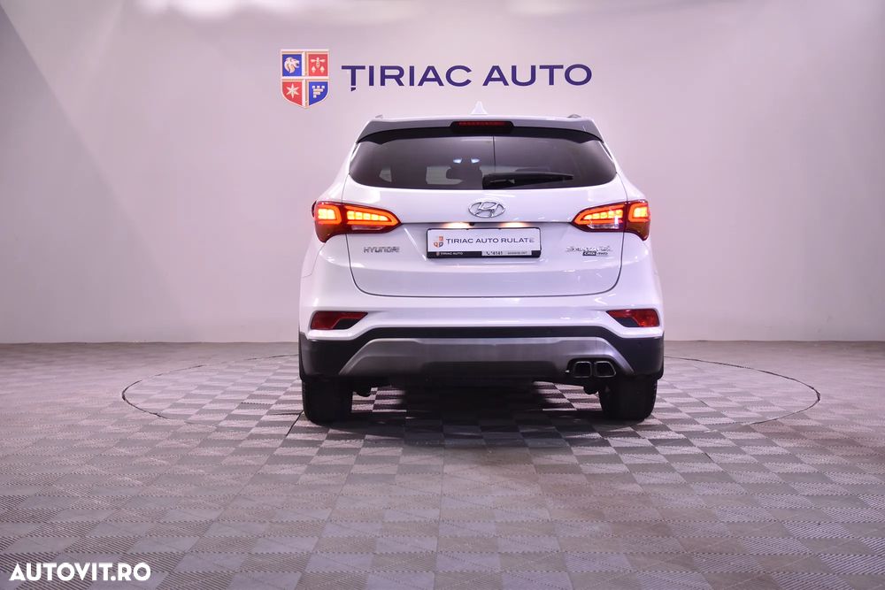 Hyundai Santa Fe - 4