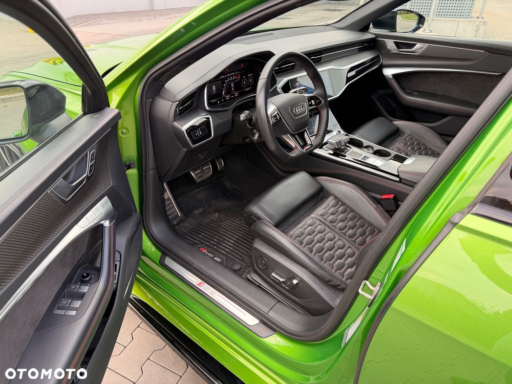 Audi RS6 Avant - 15