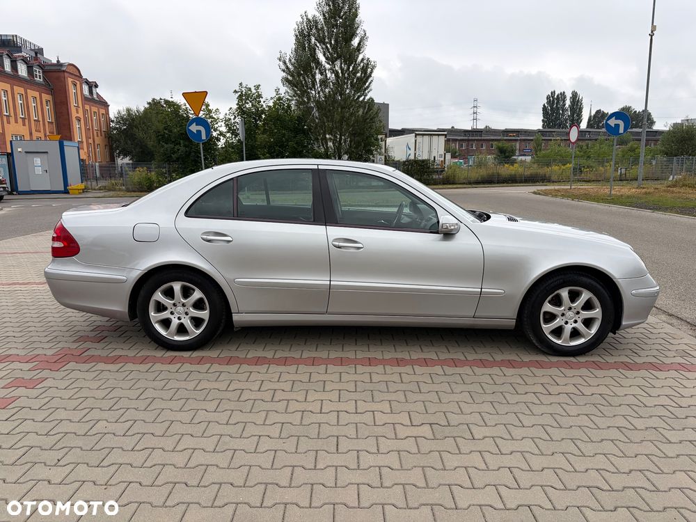 Mercedes-Benz Klasa E 200 CDI Classic - 6