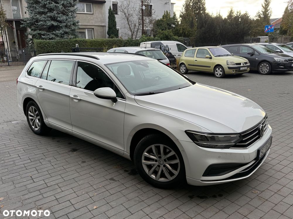 Volkswagen Passat - 5