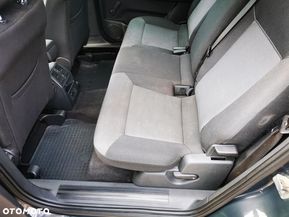 Opel Zafira 1.7 CDTI - 21