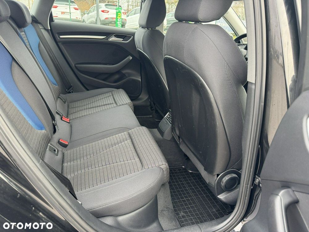 Audi A3 Sportback 1.6 TDI Sport S tronic - 31