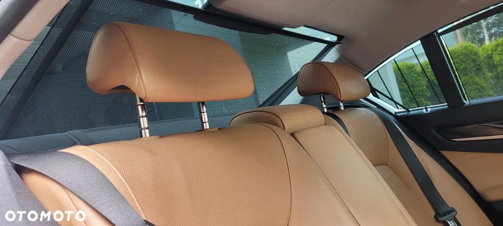BMW Seria 7 730d Blue Performance - 17