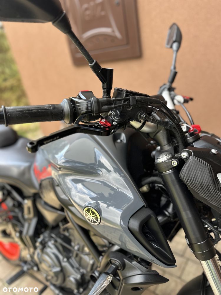 Yamaha MT - 13