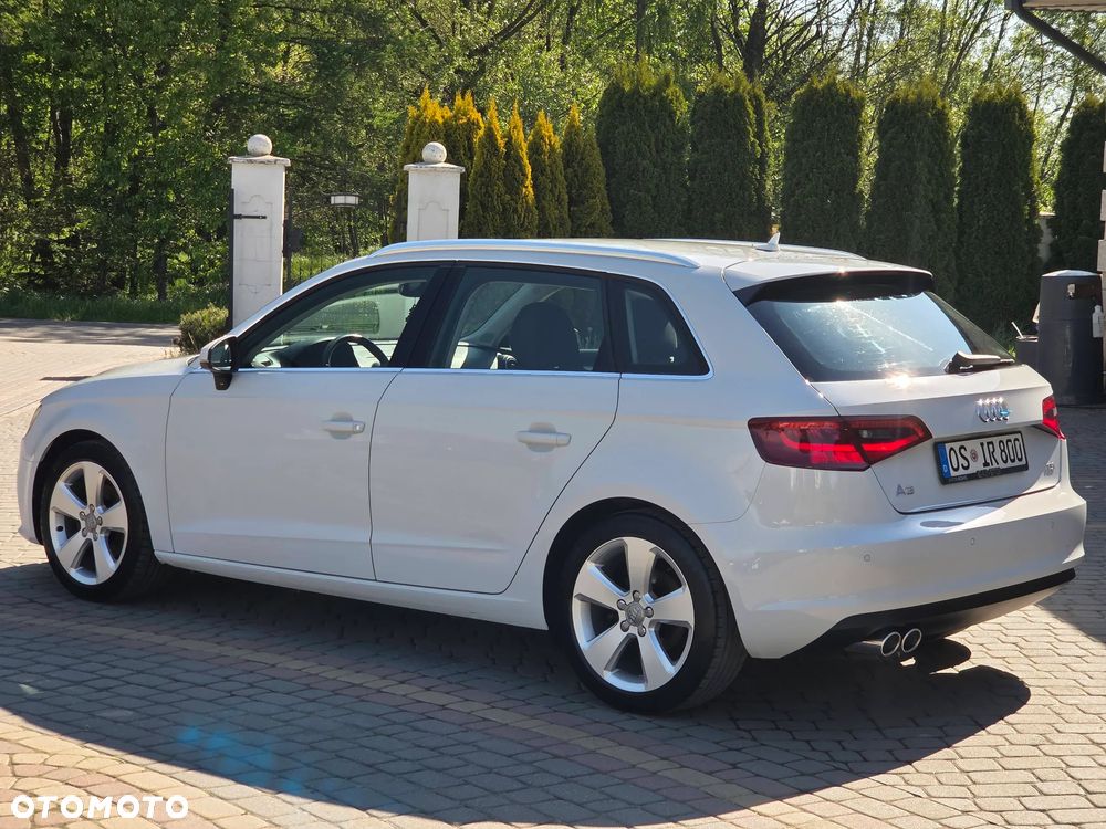Audi A3 Sportback 2.0 TDI Ambiente - 9