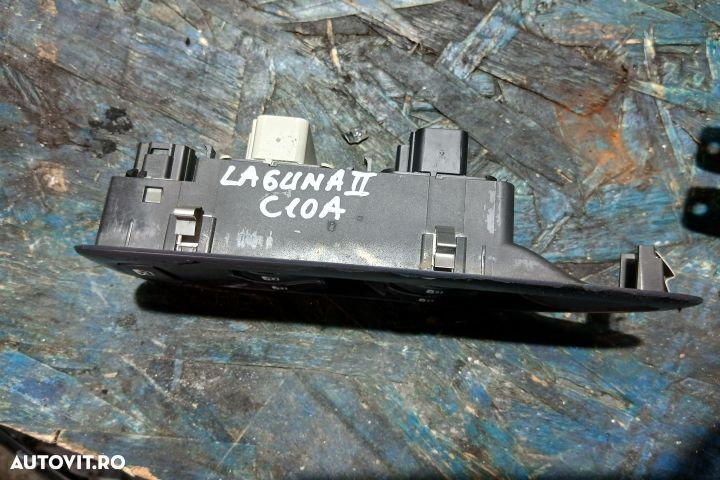 Butoane geam sofer 8200397299B 8200397299B Renault Laguna 2 [2001 - 2 - 1