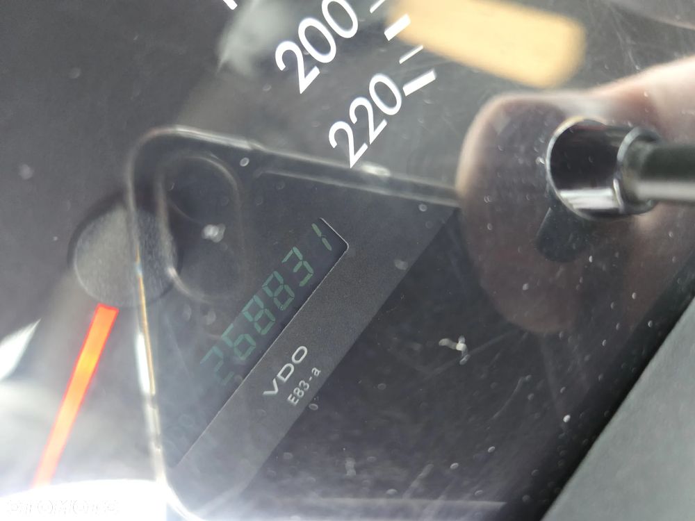 Toyota Corolla 2.0 D-4D Sol - 16