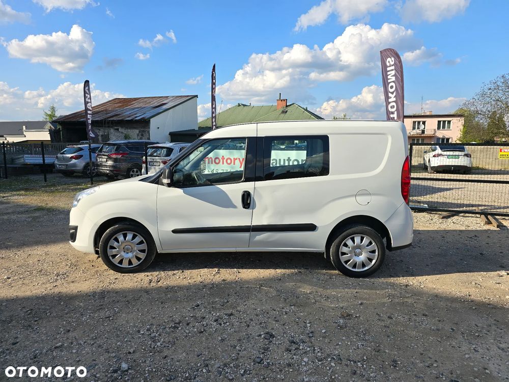 Opel COMBO - 4