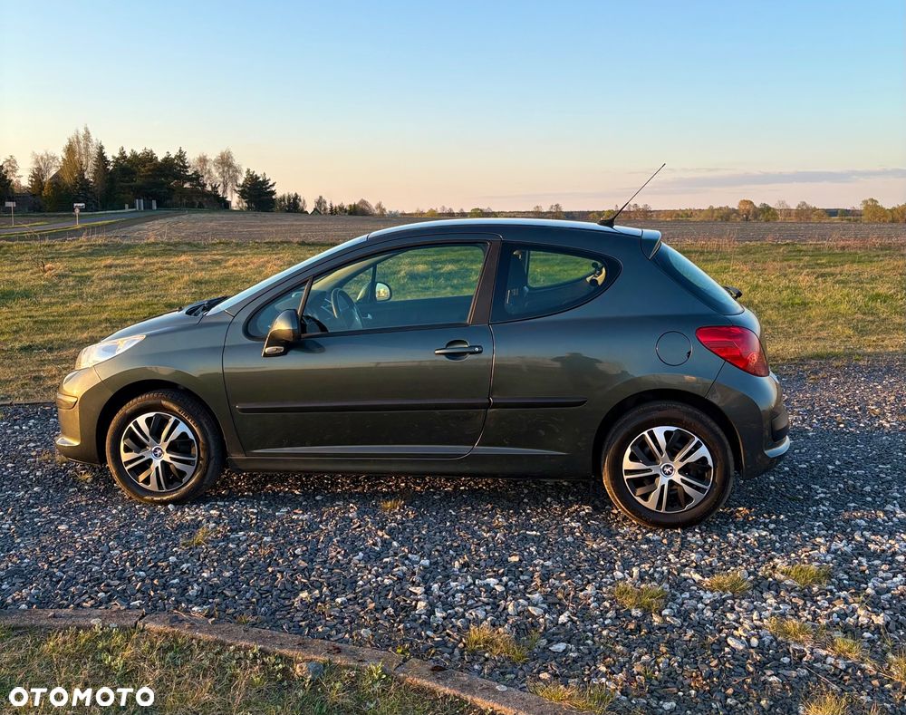 Peugeot 207 90 Sport - 18