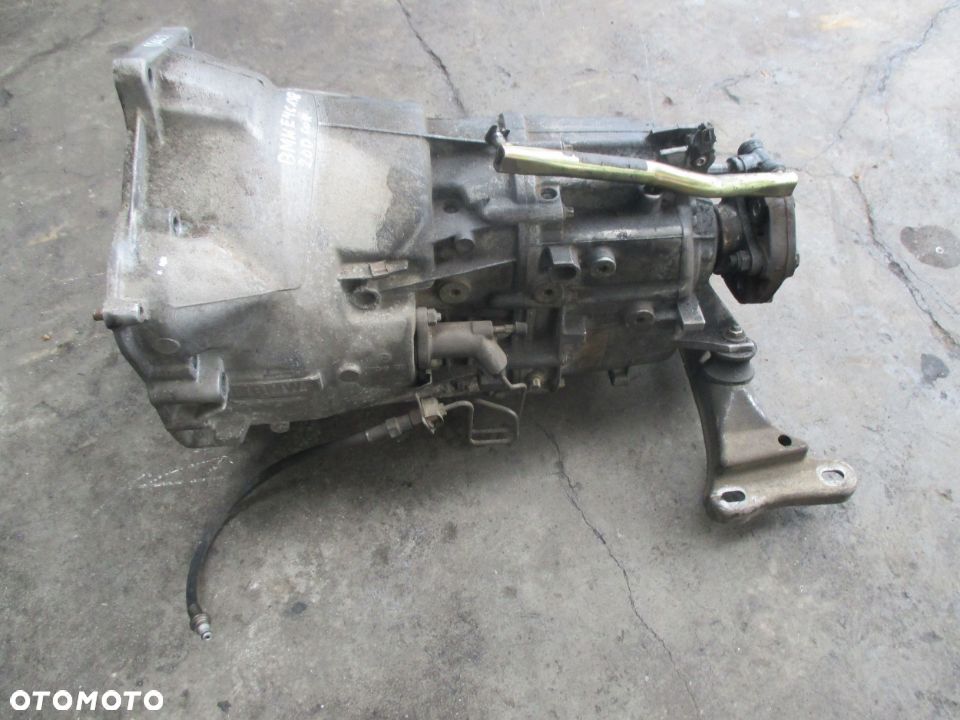BMW E46 00R 2.0 SKRZYNIA BIEGÓW 1053401151 - 3