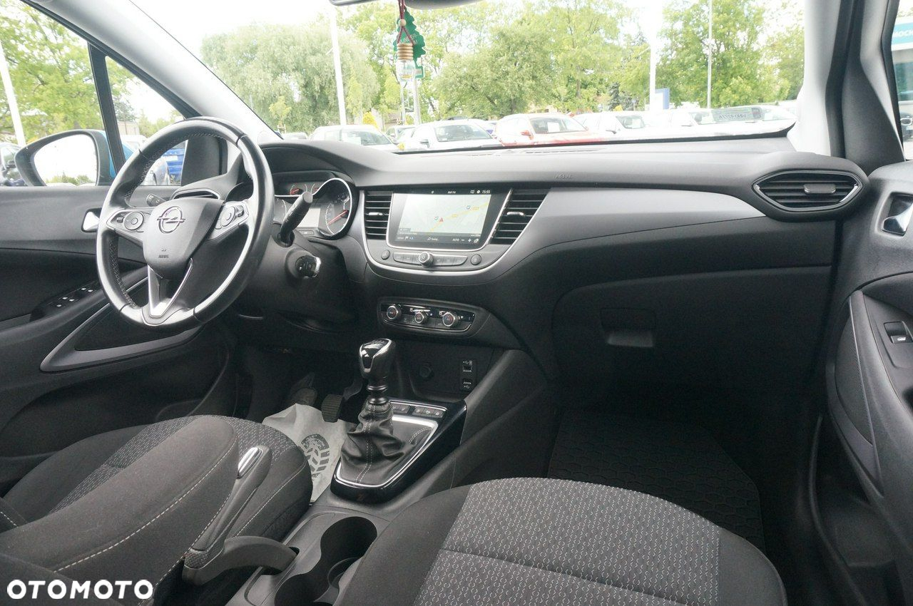 Opel Crossland X - 17