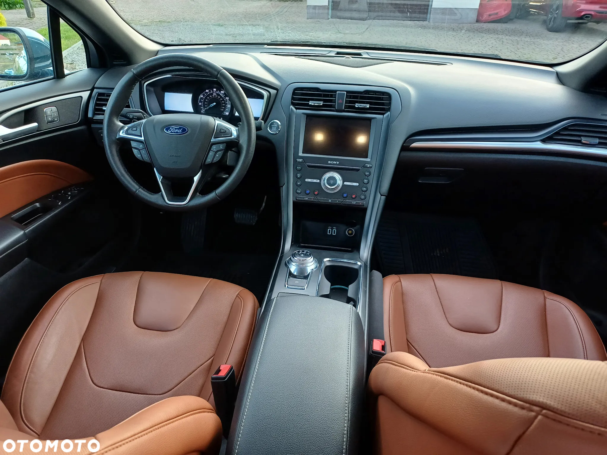 Ford Fusion 2.0 EcoBoost Titanium - 9