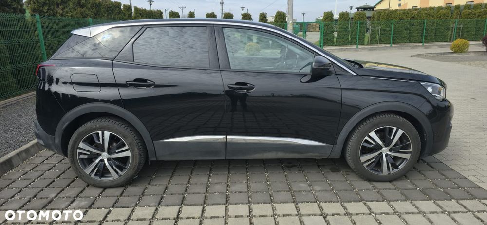 Peugeot 3008 PureTech 130 Stop & Start GPF EAT8 Allure - 2