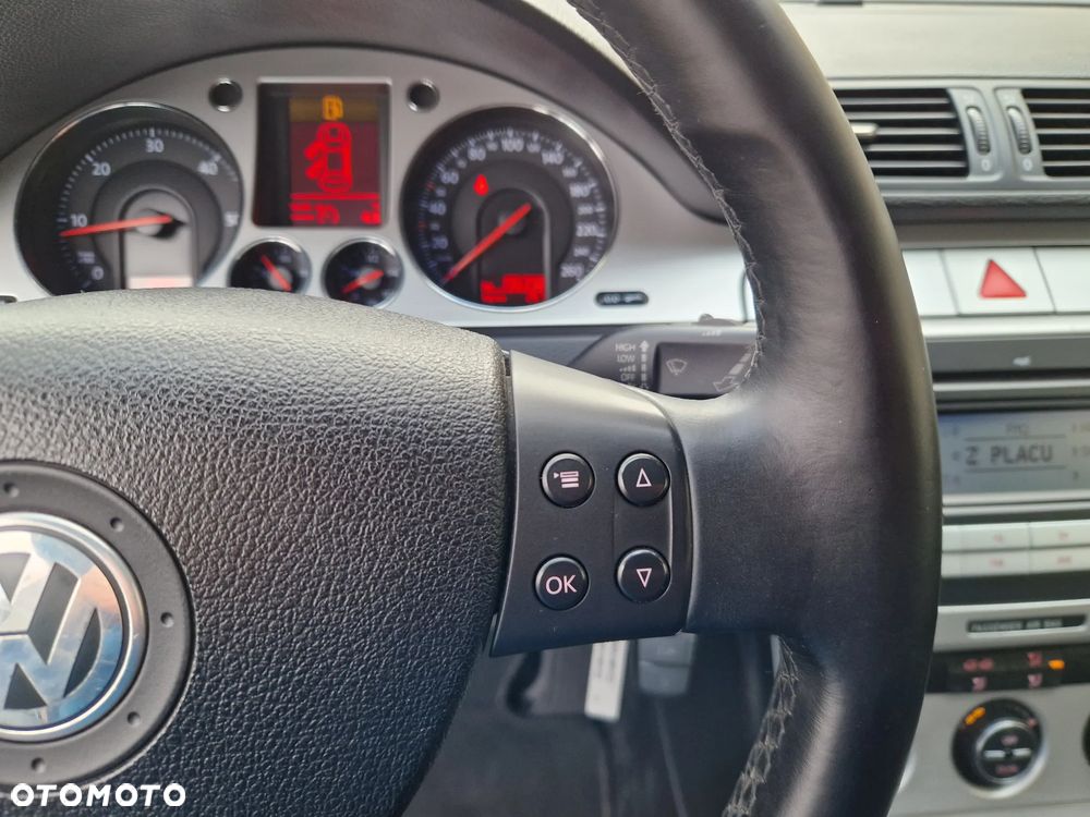 Volkswagen Passat 1.9 TDI Comfortline - 31