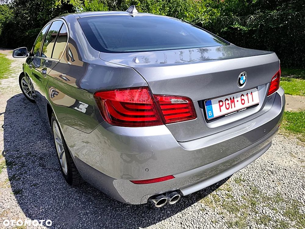 BMW Seria 5 520d - 27